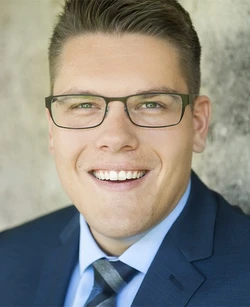 Porträtfoto von Prof. Dr. Daniel Fuchs