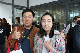Geer Xie (l.) and Cong Shen are looking forward to their studies in Ingolstadt (Photo: THI). 