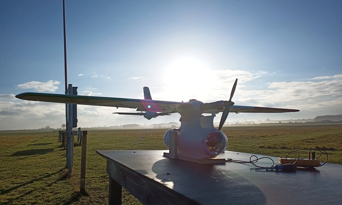 Erstflug des Pelikans Studiengang Luftfahrttechnik