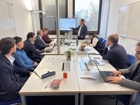 In the project meeting (Picture: THI)