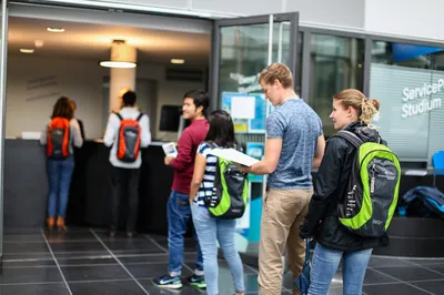 Students at the Service Point A006